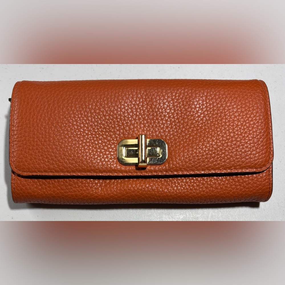🎉SALE🎉 Orange Michael Kors Wallet